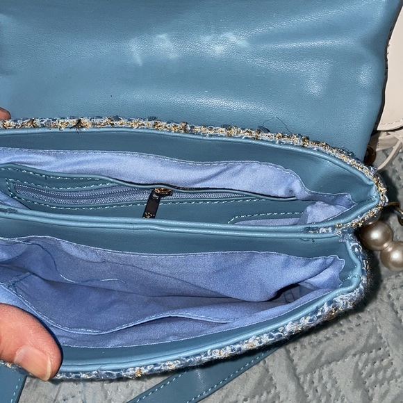 3   BADGLEY MISCHKA  CROSSBODY BAG - Picture 6 of 15